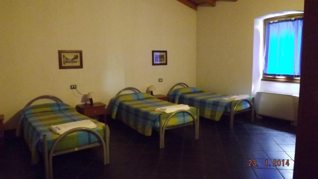 Cascina Maggia Guest House Brescia Phòng bức ảnh